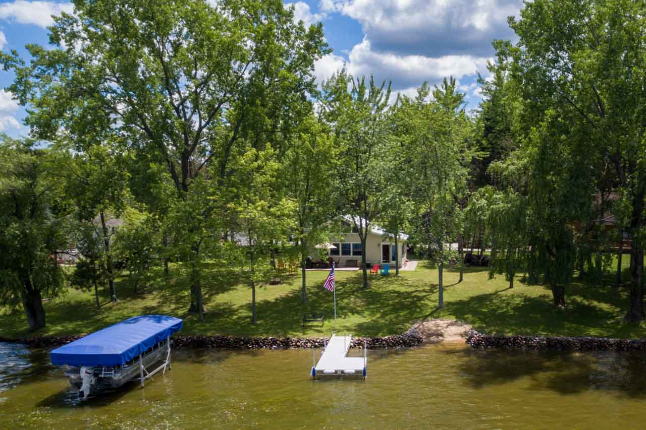 Waterfront Homes in Wisconsin Rome Realty